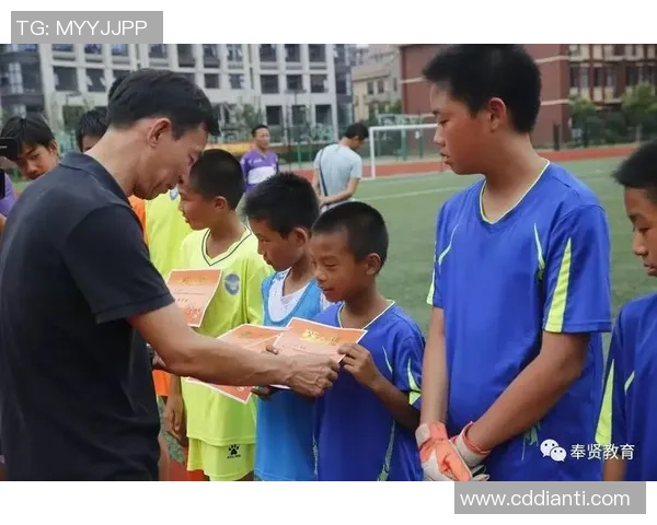 西湖足球：传承与创新交织的青春梦想与团队精神之旅